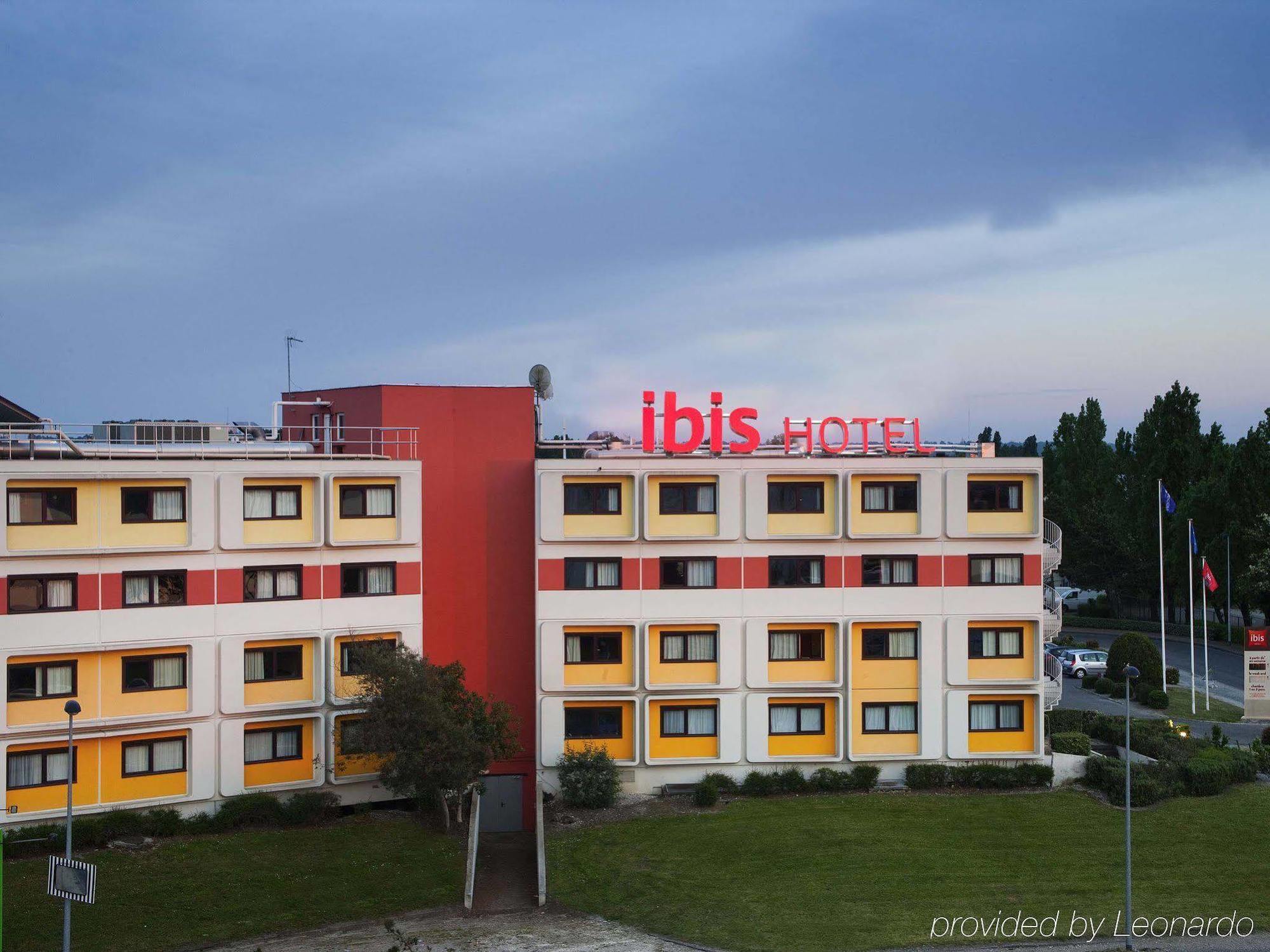 Ibis Bordeaux Lac Hotell Eksteriør bilde